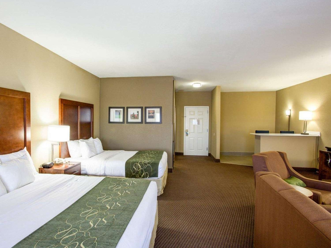 Comfort Suites主图