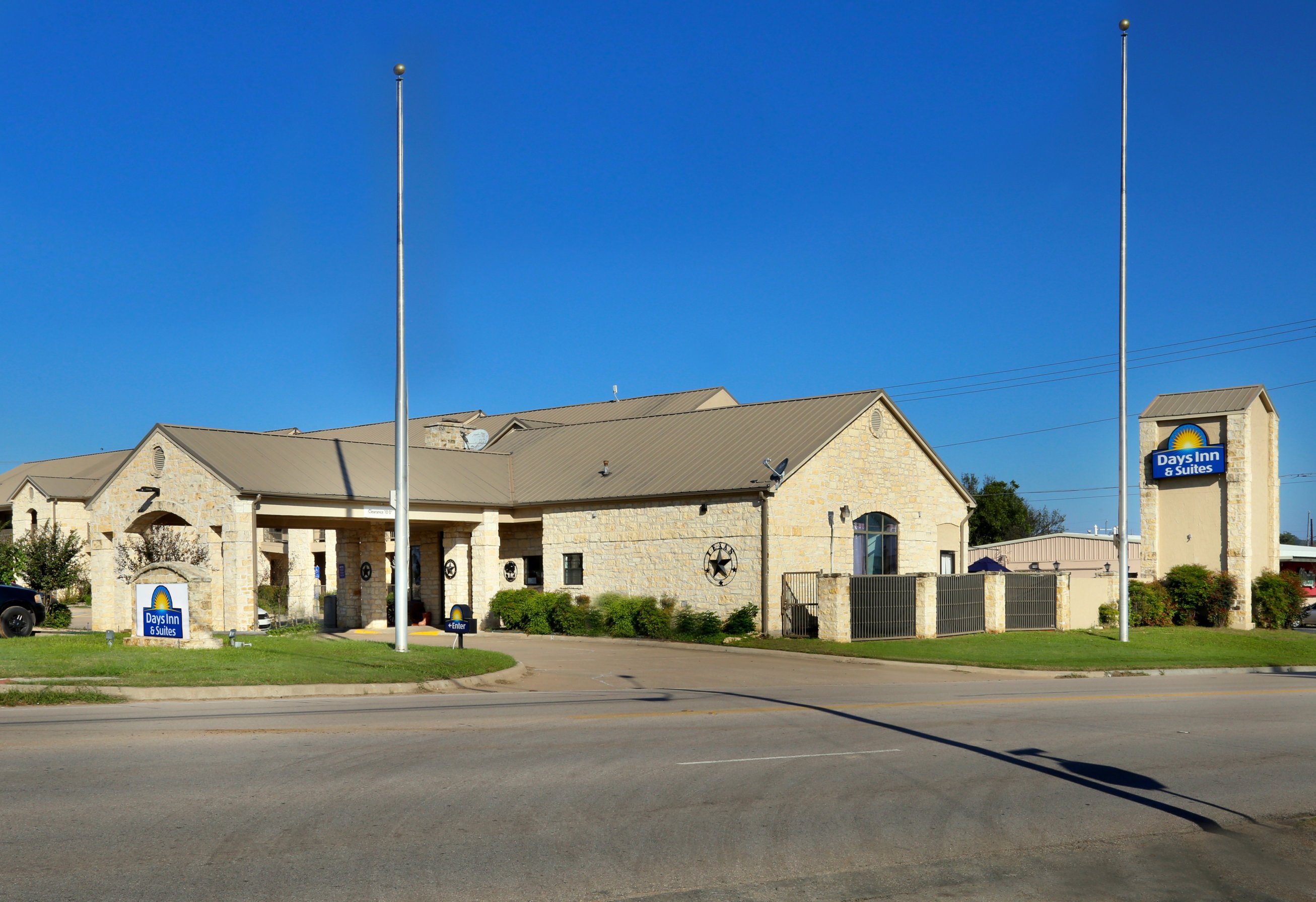 Days Inn & Suites by Wyndham Llano-官方