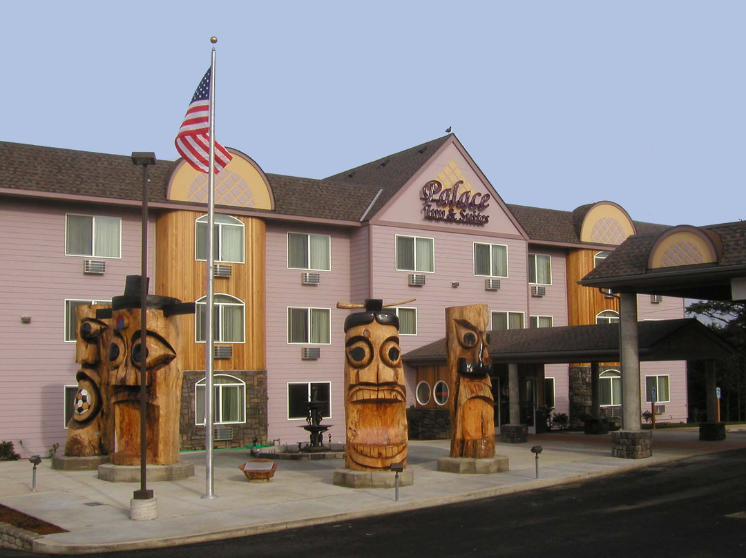 Palace Inn & Suites