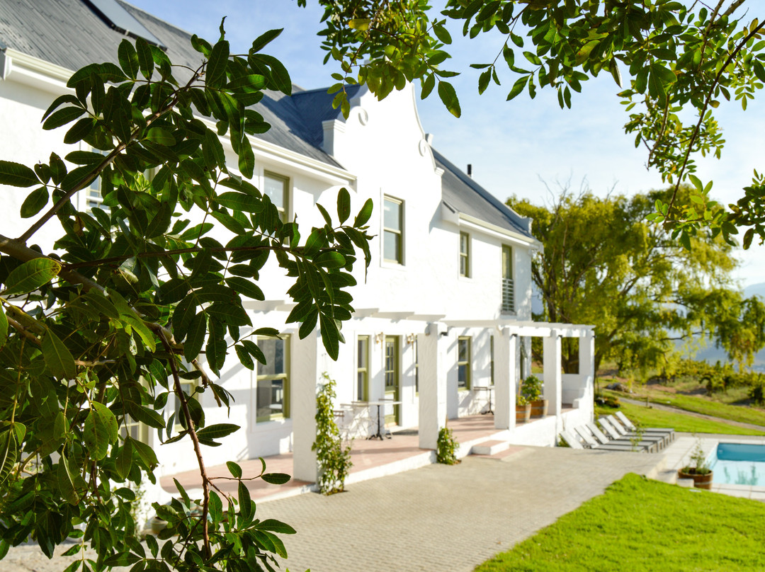 Maison Montagne at Dieu Donne Vineyards