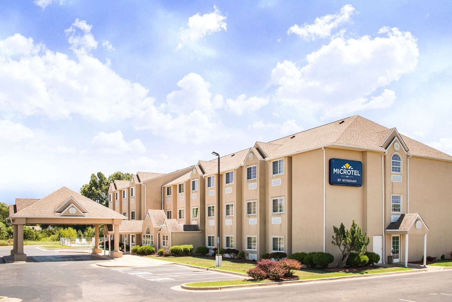 Microtel Inn & Suites by Wyndham Claremore-官方
