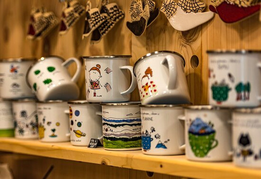 Behar Art Gallery-罗维尼必去景点