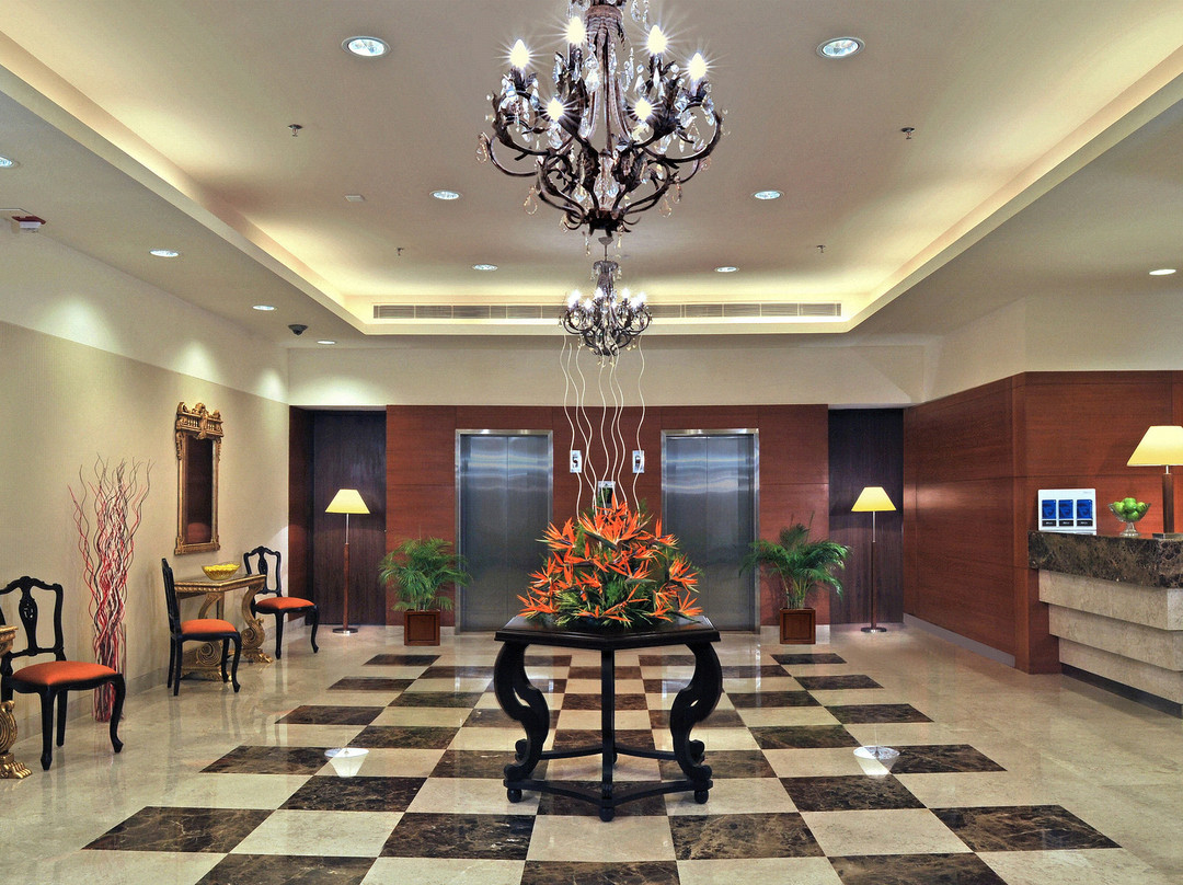 财富公园大湖市主图