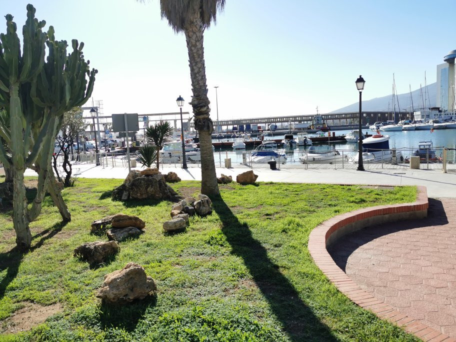 Paseo de la Dársena Pesquera-梅利利亚必去景点