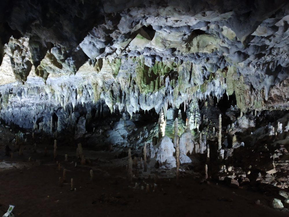 Cave Snejanka-Peshtera必去景点