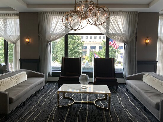 DoubleTree by Hilton Youngstown Downtown主图