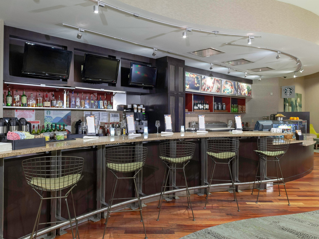 Courtyard by Marriott Memphis Downtown