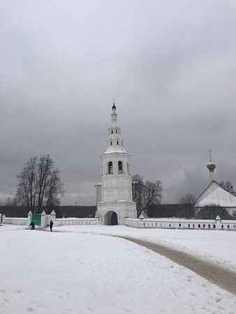 Tent Bell Tower景点图片