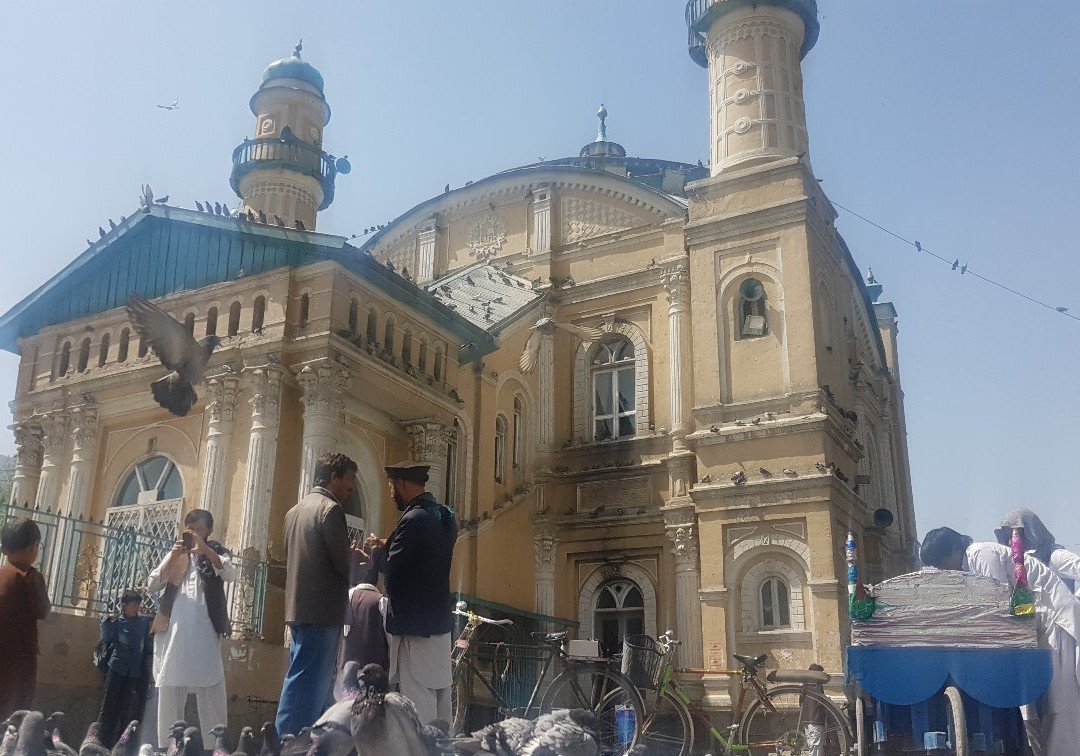 Shah-e Doh Shamshira Mosque景点图片