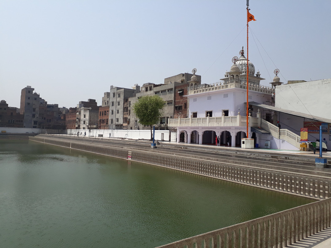 Santokhsar Sahib