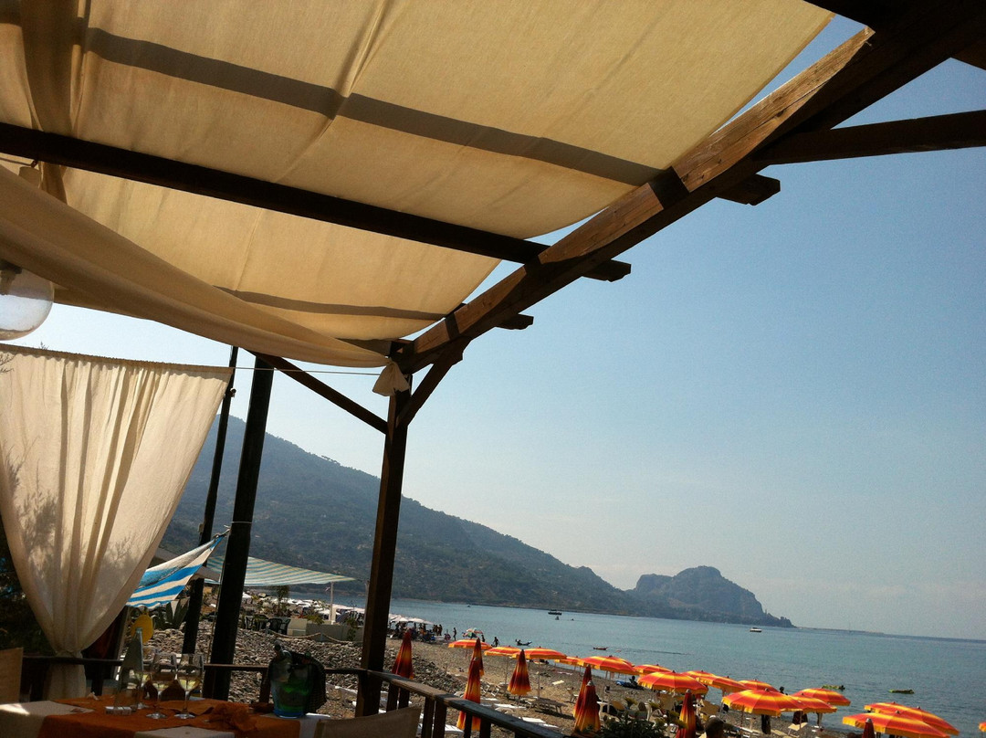 Sant Ambrogio餐馆和美食-Lido La Volpe in Bikini