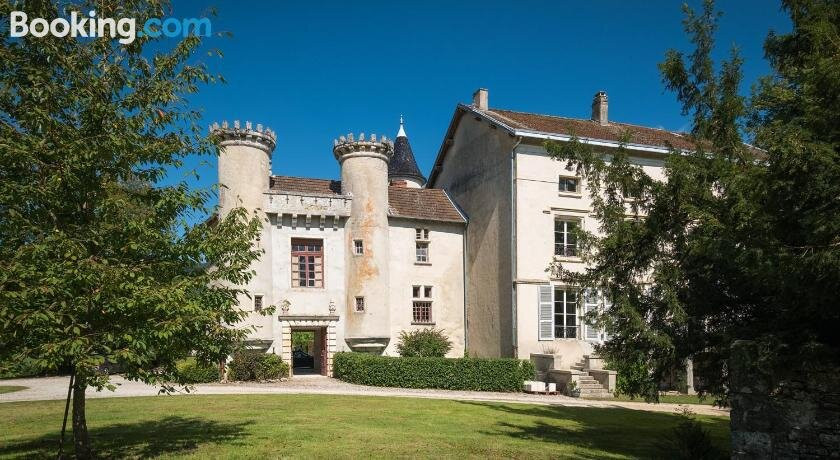 Chateau De Maillat主图