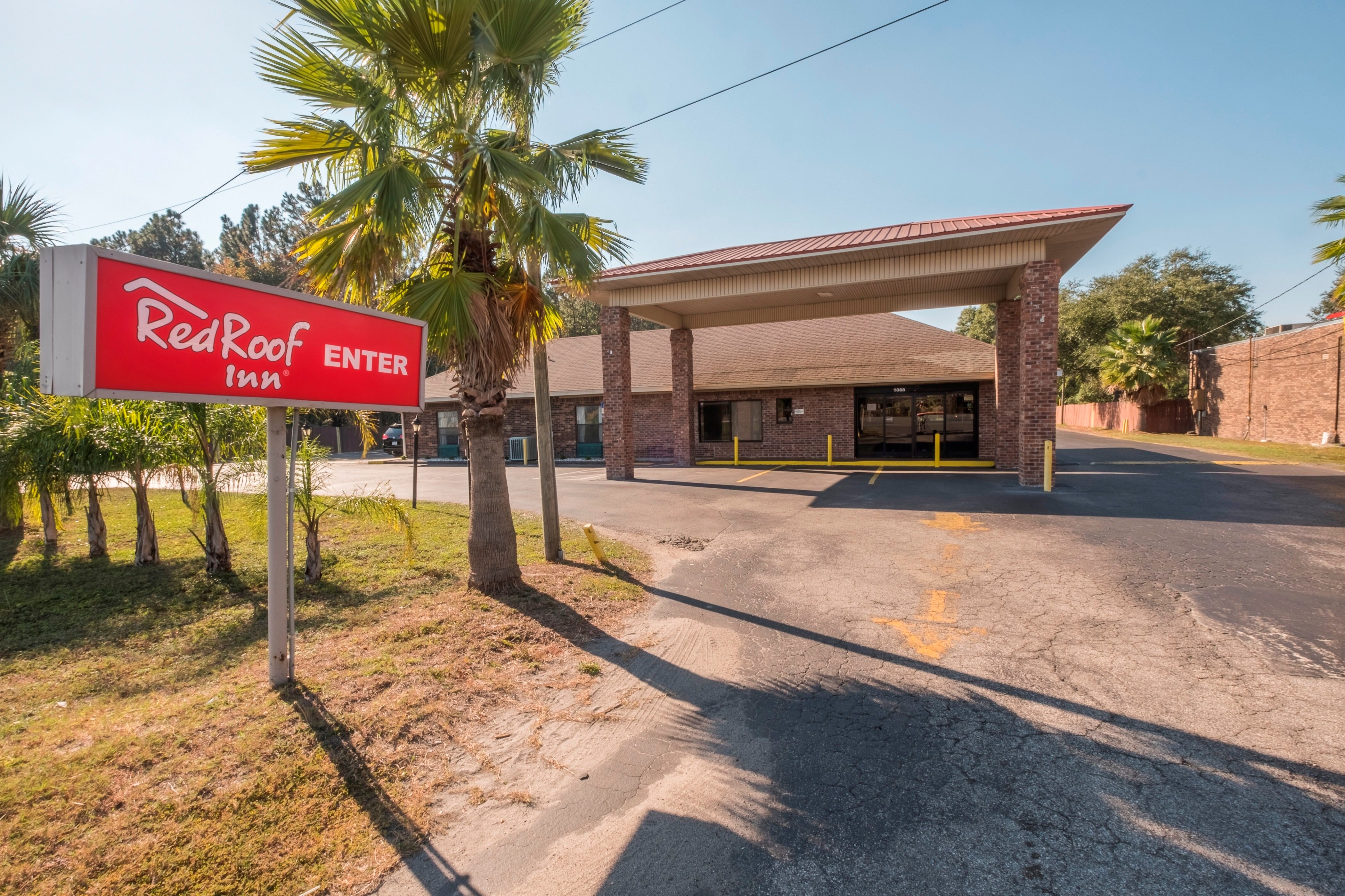 Red Roof Inn Baldwin-官方
