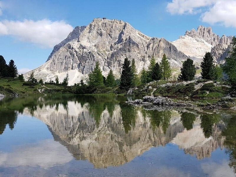 Lago di Lìmides-科尔蒂纳丹佩佐必去景点