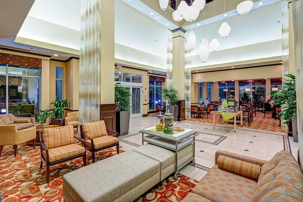 奥古斯塔希尔顿花园酒店主图