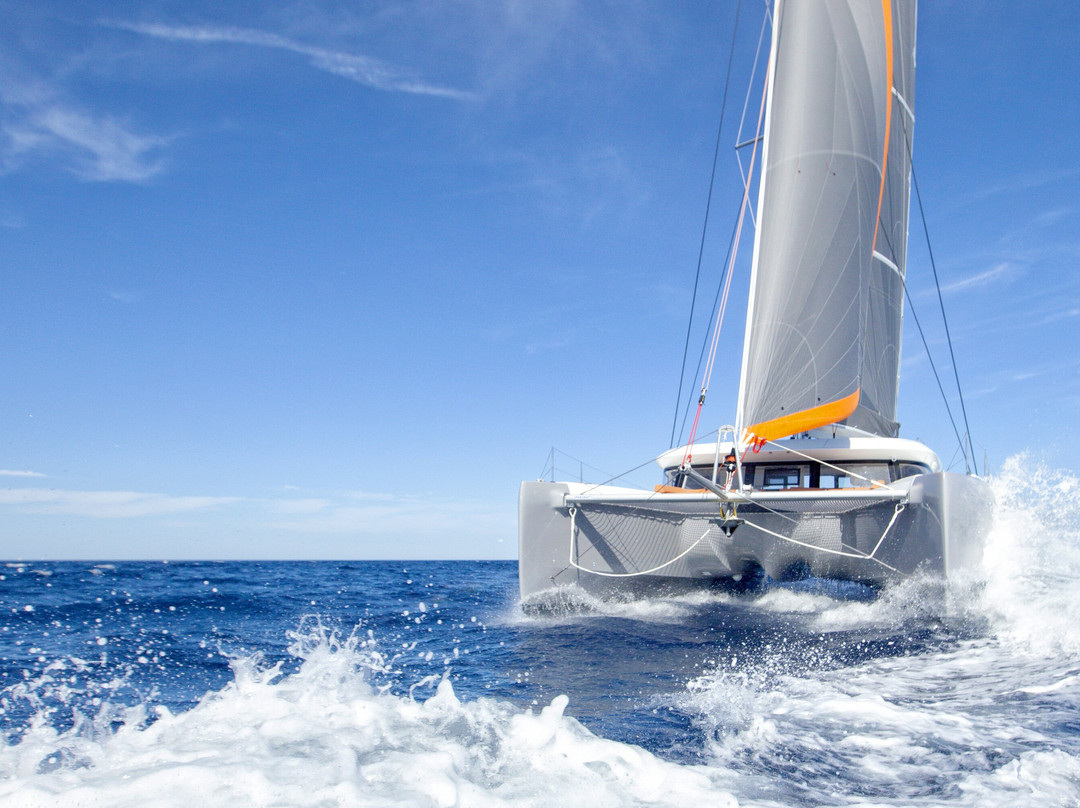 Ibiza Catamaran-San Antonio Bay必去景点