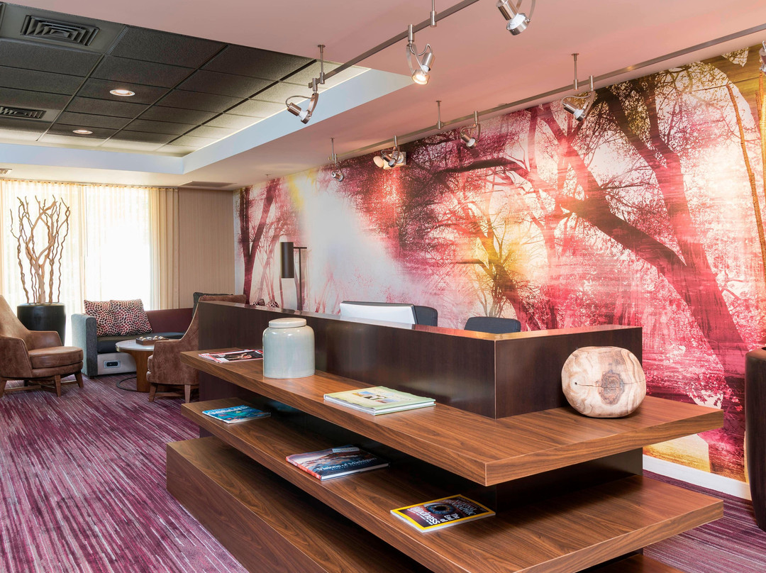 特拉弗斯城万怡酒店主图