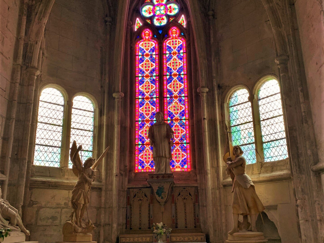 Église Saint-Pierre de Saint-Satur景点图片