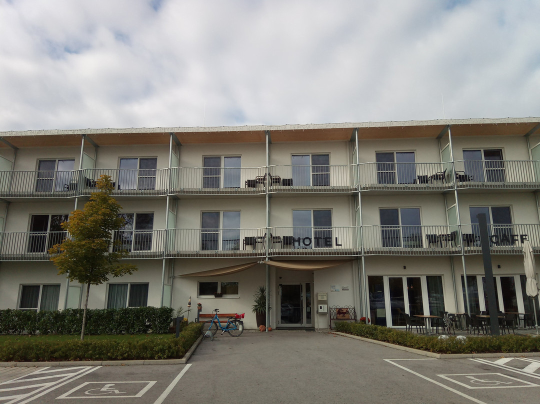 Hotel Katamaran主图