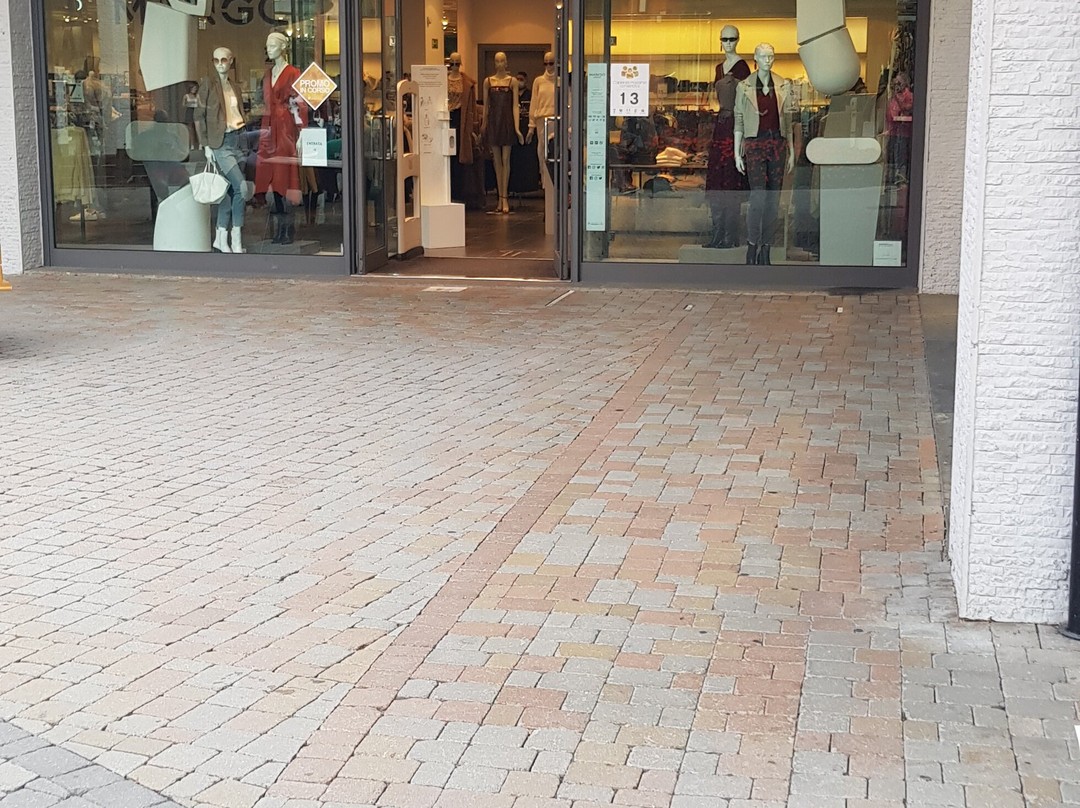 Vicolungo The Style Outlets-Vicolungo必去景点