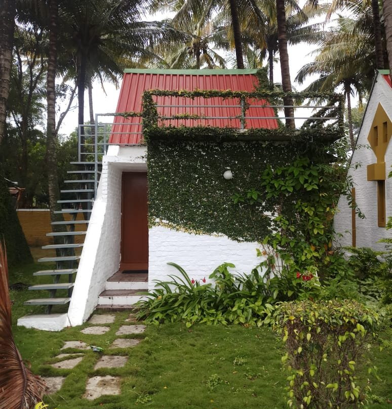 V Resorts Anandvan Wai主图