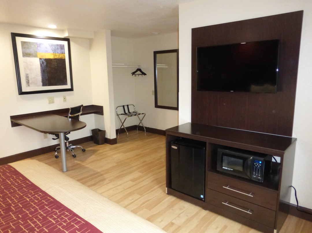 Red Roof Inn Hayward主图