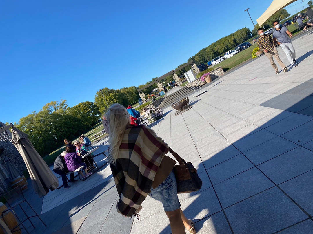 Viewpointe Estate Winery-Harrow必去景点