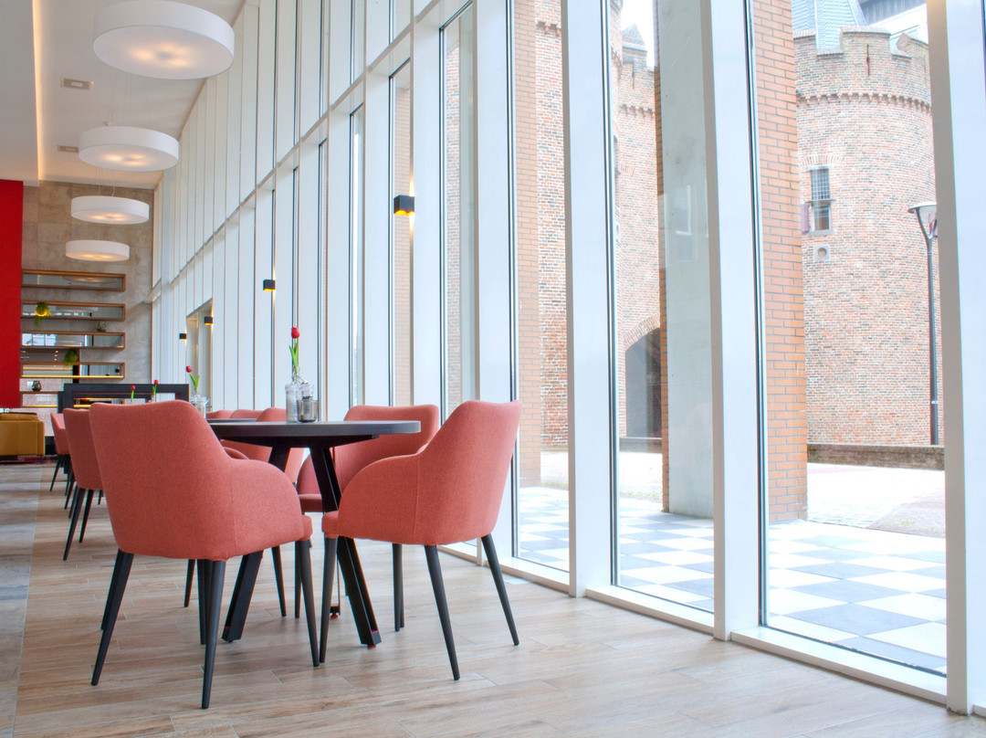 Bastion Hotel Arnhem主图