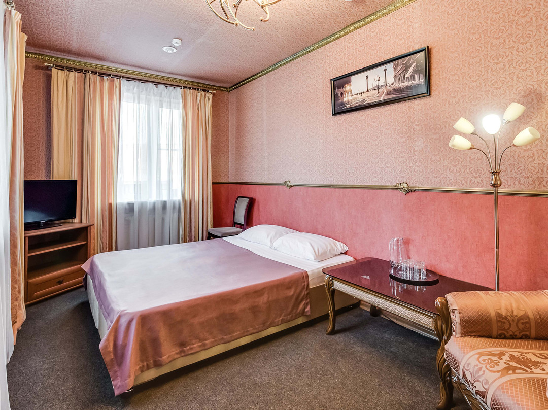 Platovskiy Hotel主图