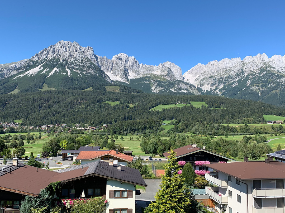 霍克菲尔泽艾克提夫酒店主图