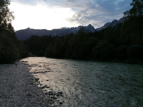 Soca Enter-博韦茨必去景点