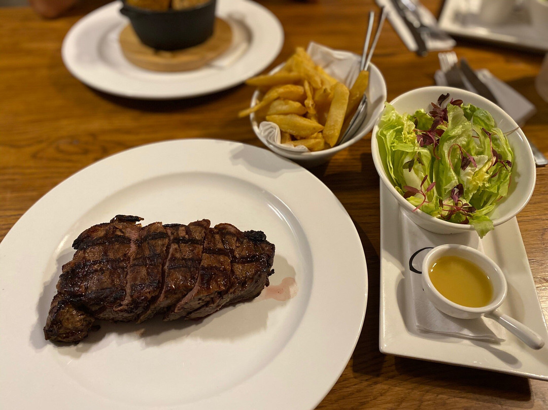 瓦维尔纹章酒店主图