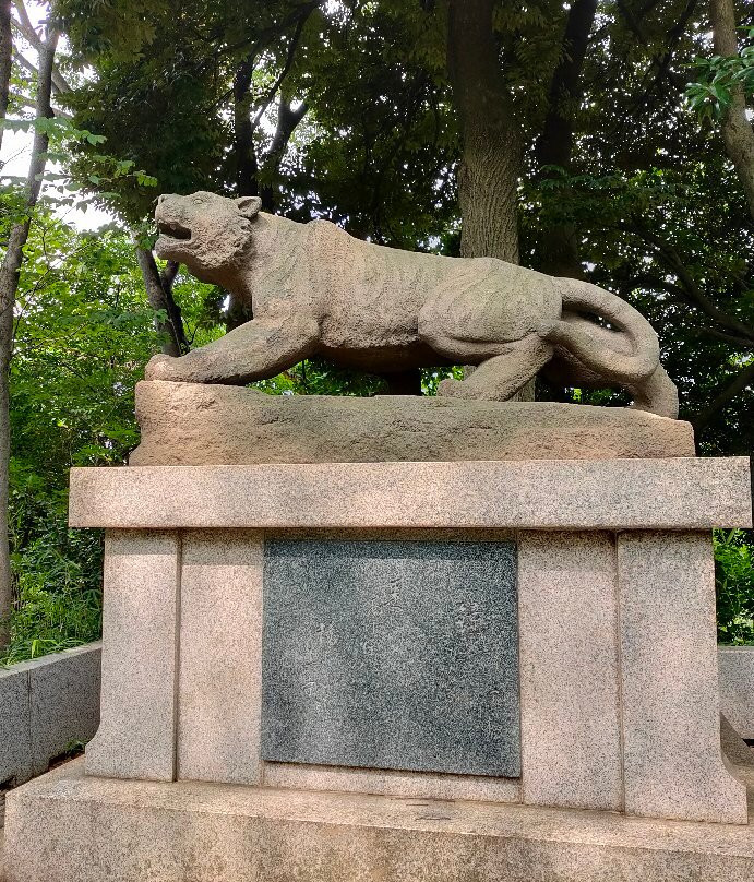 Shiba Maruyama Kofun景点图片