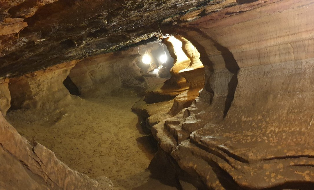 Gronligrotta Cave景点图片