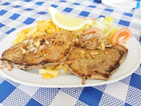 Bar Pescadores-阿尔赫西拉斯必去景点