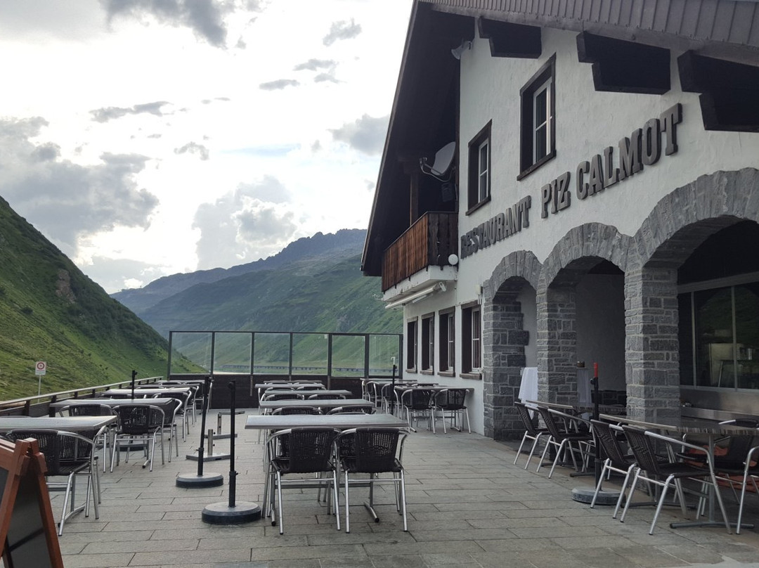 Berggasthaus Piz Calmot主图