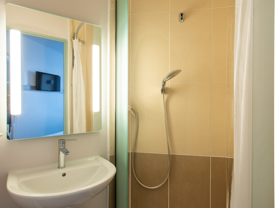 B&B HOTEL Valence Sud主图