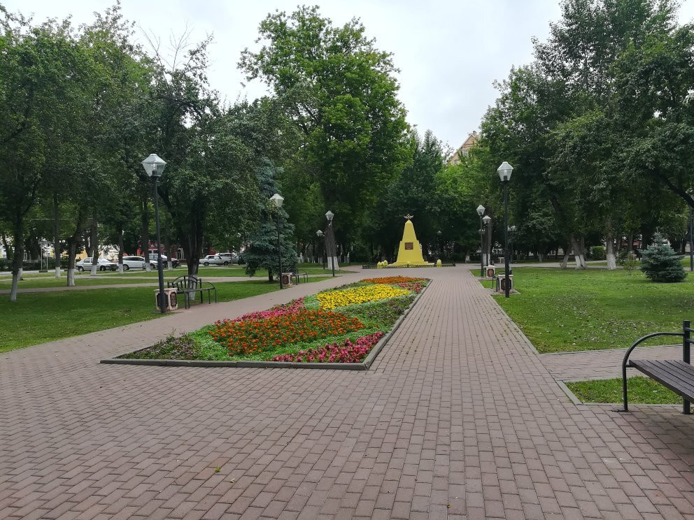 Monument Obelisk Grenadiers Miloradovich-波多利斯克必去景点