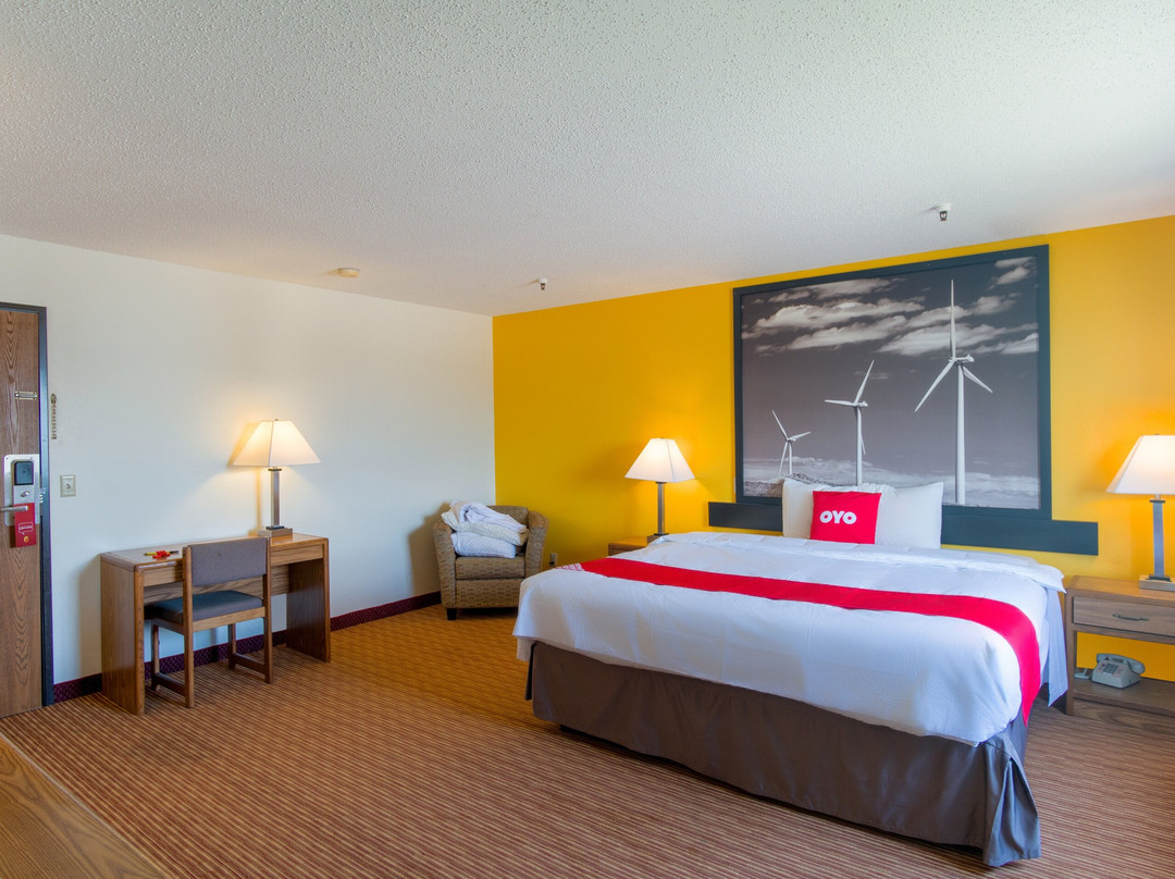 普瑞特温德姆速 8 酒店主图