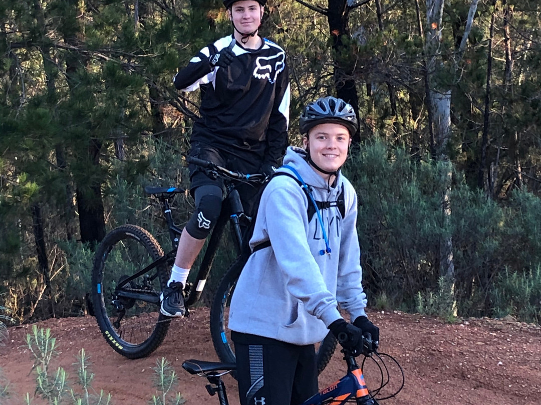 Bright MTB - Mountain Bike Guiding & Instructing-布赖特必去景点