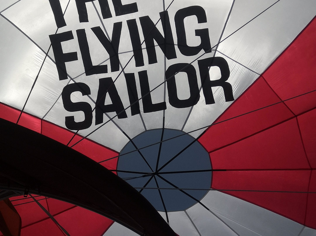 The Flying Sailor, Parachute Ascensionnel景点图片