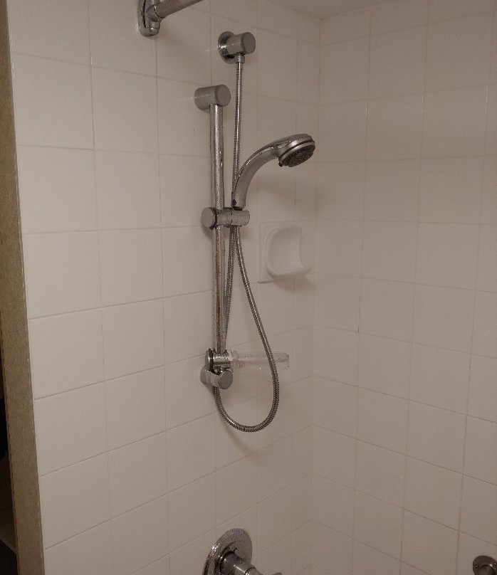 Rocky Inn Express主图