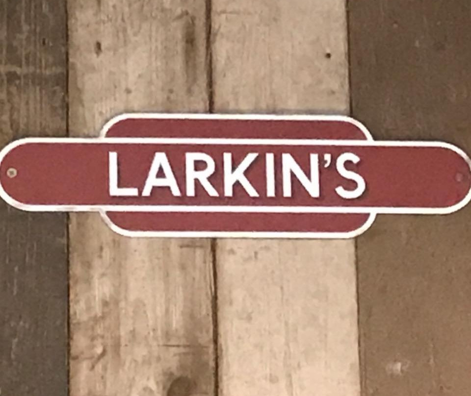 Larkin's景点图片