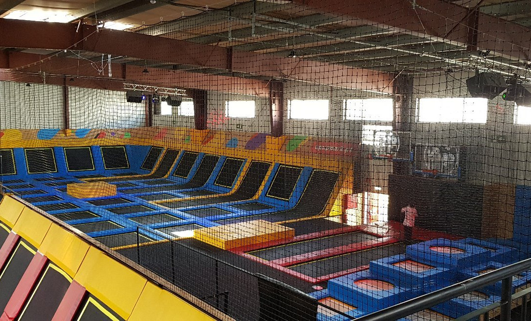 UPUP - Parque de Trampolins-辛特拉必去景点