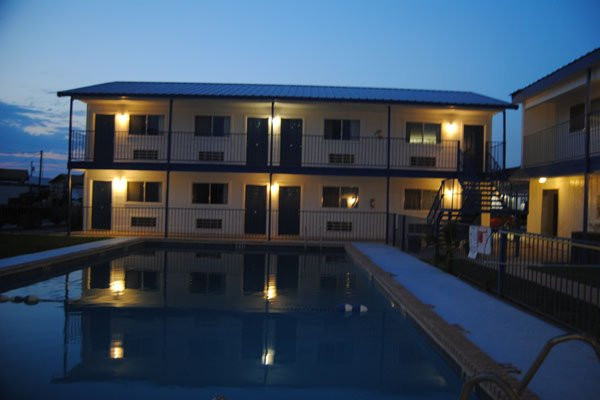 Three Palms Inn主图