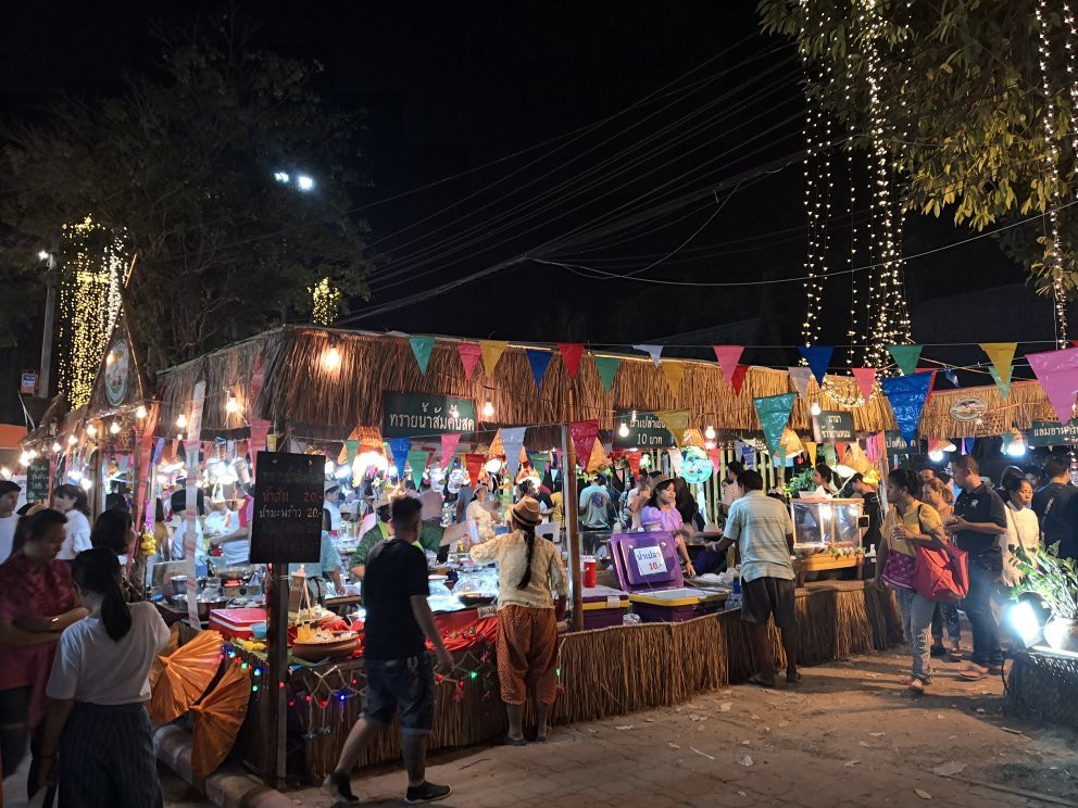 Phitsanulok Night Bazaar景点图片