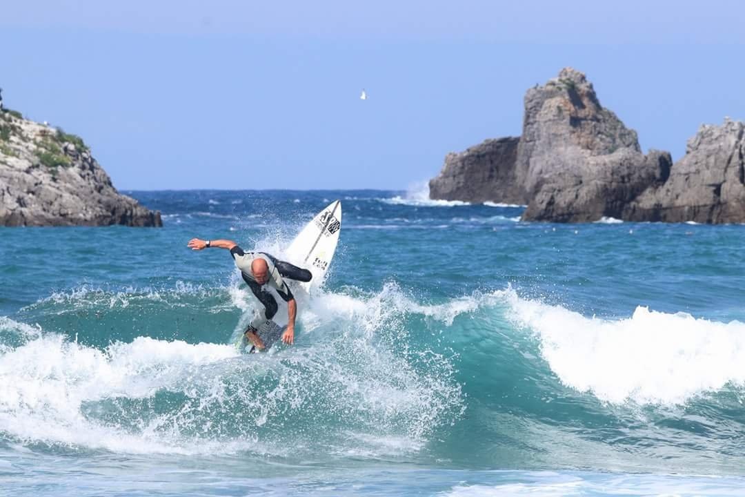 Escuela de Surf Ris-Noja必去景点