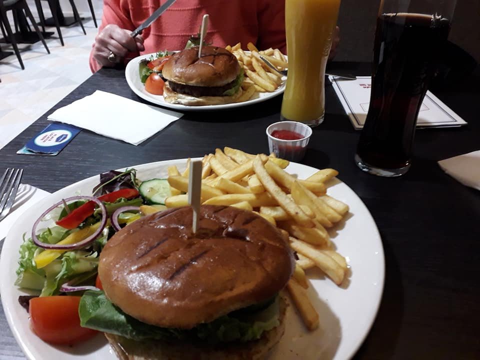 Hampton By Hilton Bristol Airport-餐饮