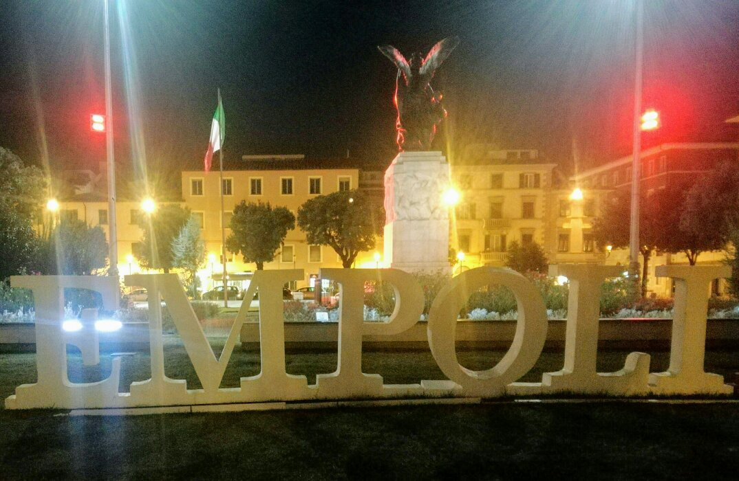Piazza della Vittoria-恩波利必去景点