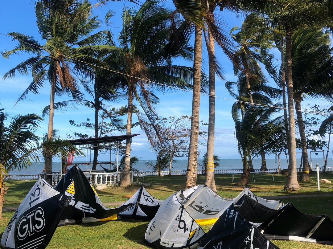 Kitesurfing Guimaras景点图片